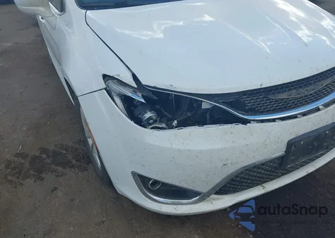 2017 Chrysler Pacifica Touring-L from USA, damaged, VIN 2C4RC1BG3HR739136